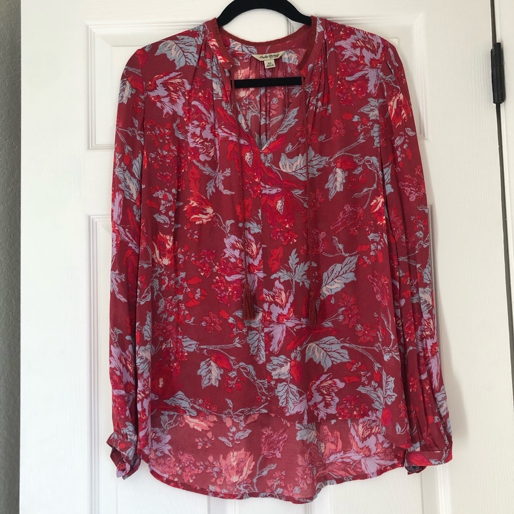 Lucky Brand top
